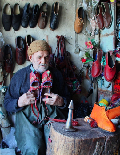 حضور هنرمندان صنايع دستي کشور در خراسان شمالي