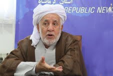 همه مسلمانان در محضر امام جعفر صادق كسب علم و فضل و دانش كرده‌اند