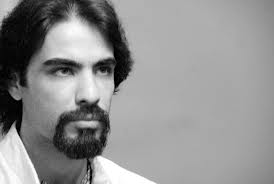 وقتي سنت سوار قطار مدرنيسم مي شود