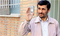 احمدی‌نژاد به دانشگاه علم و صنعت بازگشت