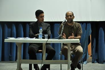 جیرجیرک زیر تیغ منتقدان رفت/ غلامی از کتابش دفاع نکرد
