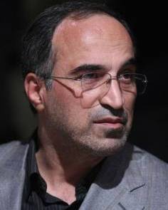 مسئولان ورزش در واگذاری سهام سرخابی ها شتاب زده عمل نکنند/سرخابی ها قربانی سوء مدیریت شدند
