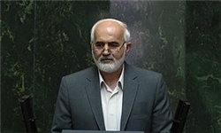 رشد و عدالت باید در کنار یکدیگر باشند