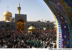 پرچم سبز رضوی در آستان دوست برافراشته می شود/آیین پرواز کبوتران دل در آسمان حرم