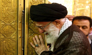 رهبر انقلاب در حرم امام رضا(ع) + فیلم