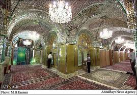 آستان مقدس امامزاده هاشم(ع) غبار روبي شد