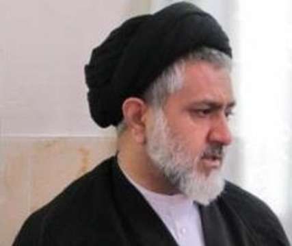 اولويت نخست دولت يازدهم رفع مشكلات معيشتي مردم باشد
