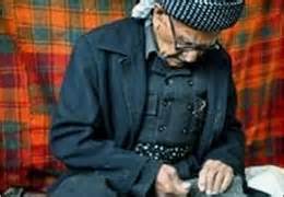 هنرمند بانه ای موفق به کسب گواهینامه ملی مرغوبیت و برتری صنایع دستی