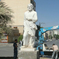 تنديس حافظ 3 روز پس از نصب ناپدید شد