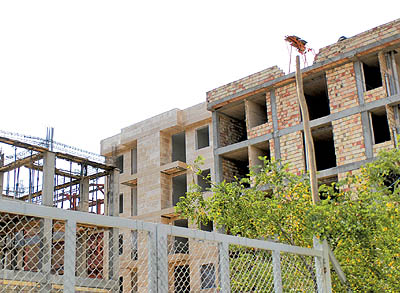 مدیرکل راه و شهرسازی خراسان شمالی:

18 میلیارد ریال برای تکمیل بیمارستان شیروان از محل سفر رهبری هزینه شد