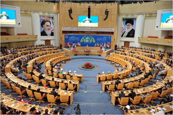 آمبودزمان‌ها براي انجام رسالت خود نيازمند استقلال و عدم مداخله مقامات دولتي‌ هستند