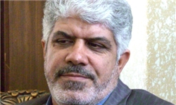 استاندار جدید استان مرکزی از افراط در حوزه سیاست پرهیز کند