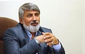 صدای شکستن استخوان‌های آمریکا به گوش می‌رسد