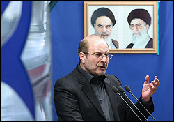 زمانی می توانیم در عرصه سیاست خارجی محکم صحبت کنیم که در داخل نیز محکم باشیم
