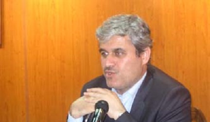 حمايت از نخبگان موجب توسعه و پيشرفت كشور مي شود