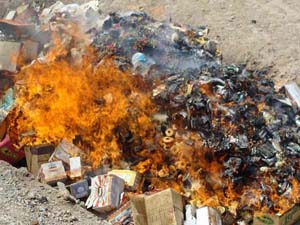 معدوم شدن دو هزار و 900 کیلوگرم مواد غذایی غیر بهداشتی در کیش
