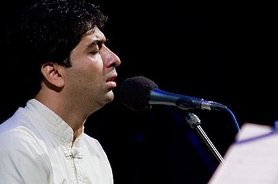 "حسين عليزاده" در كافه سپيد