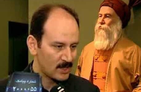عكسهايي در يك نگاه مجسمه مي شوند