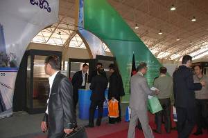 ارائه ی ورقهای انکردار پلیمری برای نخستین بار در کشور در نمایشگاه بین المللی نفت و گاز