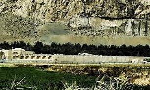 کاروانسرای ایلخانی کجاست؟