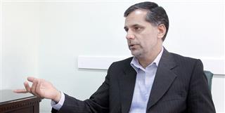 خواستار به رسمیت شناختن حق ایران در استفاده از انرژی صلح آمیز هسته ای هستیم
