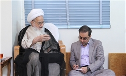 ضرب سکه منقش به تصویر بارگاه حضرت معصومه تعظیم شعائر دینی است