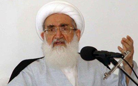 گزینه مذاکره و مناظره روی میز ملت ایران است