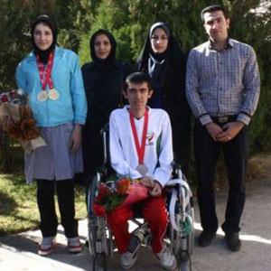 استقبال از افتخارآفرینان زنجانی در مسابقات پاراآسیایی مالزی