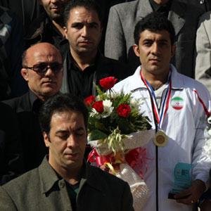 استقبال از نائب قهرمان مسابقات جهانی فوتبال دستی