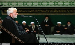 برگزیده ای از مداحی حاج احمد چینی در اولین شب عزاداری محرم 1392 در حضور رهبر معظم انقلاب + فیلم