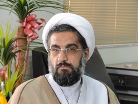 قیام عاشورا الگویی مطلق برای ملت ایران است