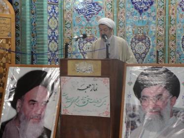 واقعه عاشورا نماد عینی آزادیخواهی در جهان اسلام است
