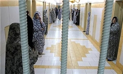 چکیدن اشک حسرت شخصیت‌های ترک‌خورده بر موزاییک سرد زندان