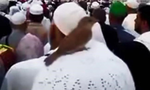 طواف گنجشک در کعبه + فیلم