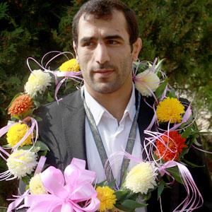 استقبال از قهرمان مسابقات کشتی ارتش های جهان در زنجان