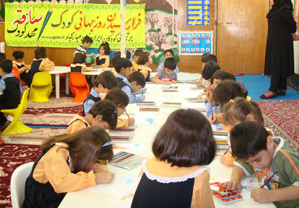 افزايش رشد ذهني کودک با محبت مادر