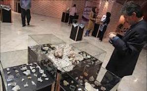 سنگ‌های قیمتی که برای تزیین استفاده نمی‌شود