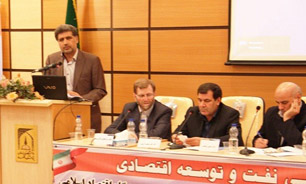سهم "درآمدهای مالیاتی" کمتر از 7 درصد تولید ناخالص داخلی است/تامين 60درصد درآمدهاي دولت از طريق "نفت"