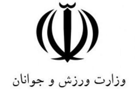 نقش ورزش در شرایطی که دشمن جوانان را هدف قرار داده مهم تر است