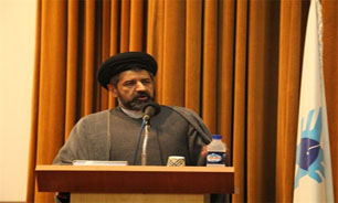 اجازه نمي‌دهيم گروهی با گرایش‌ سیاسی خاص در دانشگاه آزاد محکوم شود