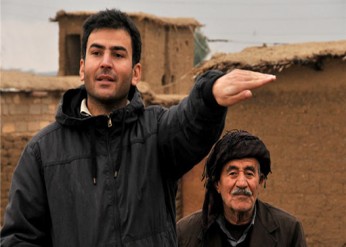 نمایش «هزار و یک سیب» مرحوم طاها کریمی در لهستان