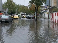 تلاش 72 ساعته امداد رسانی به مناطق آب گرفته گیلان