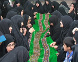 دوخت پته ضريح حضرت امام حسين (ع) در زرند به پایان رسید