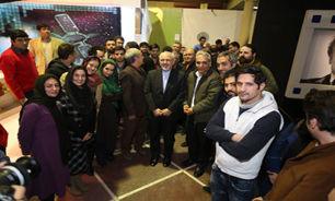 بازدید ظریف از پشت صحنه‌ سریال مهران مدیری