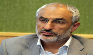 نباید سیاست‌زدگی "حوزه آموزش" را آلوده کند