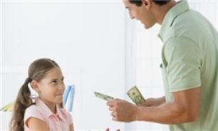 از چه سنی باید به بچه‌ها "پول توجیبی" بدهیم