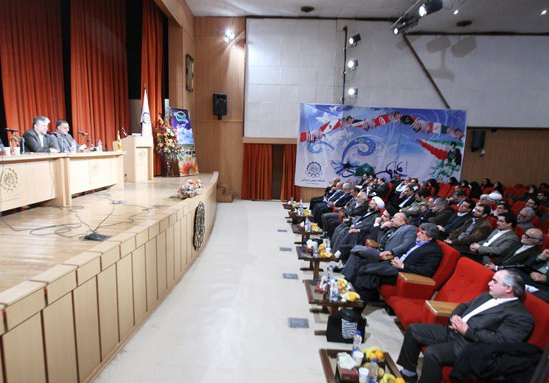 نشست فرهنگی اساتید بسیجی با حضور زاکانی و صلاحی