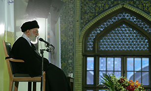 بیانات رهبر انقلاب در سال 89 در حرم رضوی + صوت