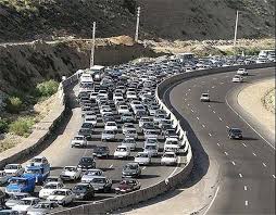 ترافیک جاده های مازندران نیمه سنگین است
