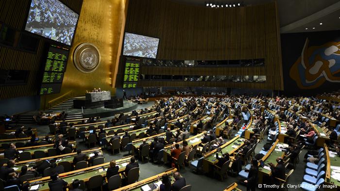 موافقت آلمان و ۱۶ کشور اتحادیه اروپا با پیمان نظارت بر تجارت تسلیحات سازمان ملل